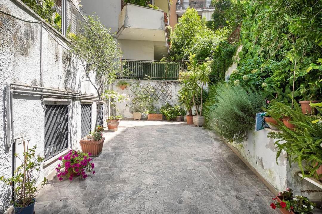 Etna Apartment Rome Bagian luar foto